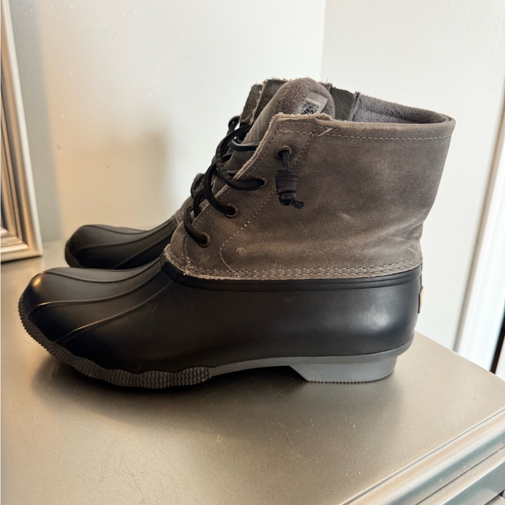 Sperry Black and Gray Boots